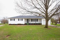  W Montgomery Ave, Sheffield AL