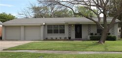 Pre-foreclosure in  Birchlawn Dr Dallas, TX 75234