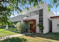 Pre-foreclosure in  Carlis Run Brownsville, TX 78526