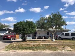 Pre-foreclosure in  S 11th St Carrizo Springs, TX 78834