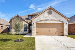 Pre-foreclosure in  Daisy Port Ln Conroe, TX 77304