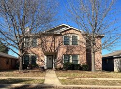 Pre-foreclosure in  Pilgrim Rest Dr Dallas, TX 75237