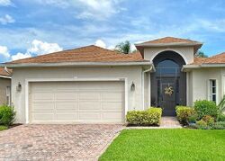 Pre-foreclosure in  Green Dr Winter Haven, FL 33884