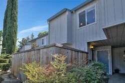 Pre-foreclosure in  Lake Knoll Ln Fair Oaks, CA 95628