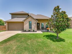Pre-foreclosure in  Seguin Rd Forney, TX 75126