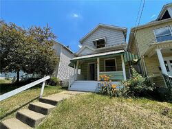 Pre-foreclosure in  Cunningham Ave New Castle, PA 16101