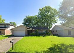 Pre-foreclosure in  Bougainvilla Ln Friendswood, TX 77546