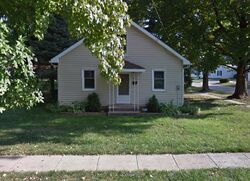 Pre-foreclosure in  W Spruce St Jerseyville, IL 62052