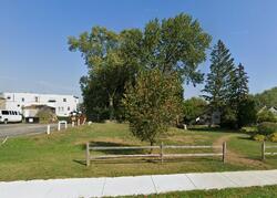 Pre-foreclosure in  E Lucius Ave Youngstown, OH 44502