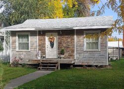 Pre-foreclosure in  Coburn Ave Worland, WY 82401