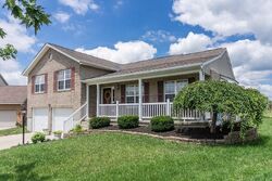 Pre-foreclosure in  Elgin Ct Burlington, KY 41005