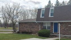 Pre-foreclosure in  Beechfield Dr Lansing, MI 48911