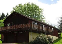  Whiteman Hill Rd, New Martinsville WV