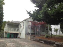 Pre-foreclosure in  15th Ave Ne Seattle, WA 98125