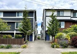 Pre-foreclosure in  19th Ave S Seattle, WA 98144