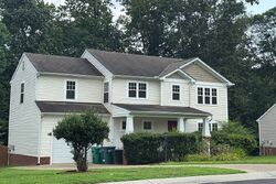 Pre-foreclosure in  Wilmer Ave Richmond, VA 23227
