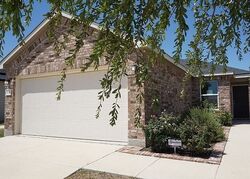 Pre-foreclosure in  Kayak Cv Elmendorf, TX 78112