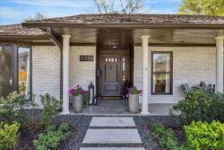 Pre-foreclosure in  Braesheather Dr Houston, TX 77096