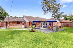 Pre-foreclosure in  Memorial Dr Houston, TX 77024