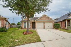 Pre-foreclosure in  Callepine Ln Tomball, TX 77377