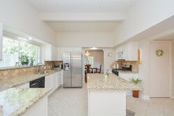Pre-foreclosure in  Hansel Ln Houston, TX 77024