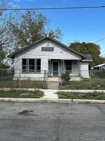 Pre-foreclosure in  W Travis St San Antonio, TX 78207