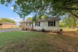 Pre-foreclosure in  OLD HIGHWAY 52 Lafayette, TN 37083