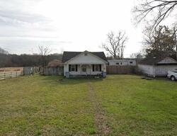 Pre-foreclosure in  Hale Rd Hixson, TN 37343