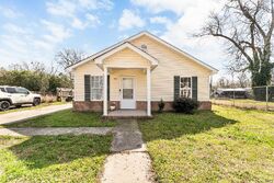Pre-foreclosure in  Woods St Orangeburg, SC 29115