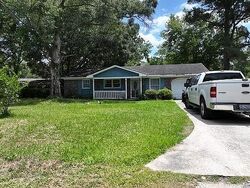 Pre-foreclosure in  Peake Ln Summerville, SC 29485