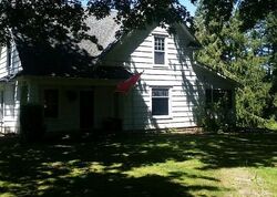 Pre-foreclosure in  S River Lake Rd Estacada, OR 97023
