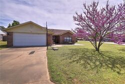  Commanche Loop, Roland OK