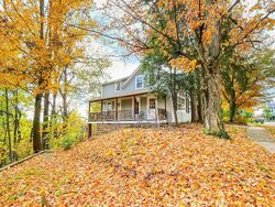 Pre-foreclosure in  W Cottage St Chagrin Falls, OH 44022
