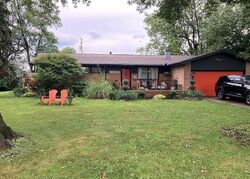 Pre-foreclosure in  Miami Pl Lima, OH 45806