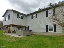 Pre-foreclosure in  Stoney Point Rd New Concord, OH 43762