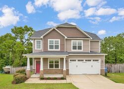 Pre-foreclosure in  Limwert Ln Fayetteville, NC 28306