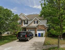 Pre-foreclosure in  Stobhill Ln Holly Springs, NC 27540
