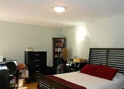 Pre-foreclosure in  Vincent Rd Bronxville, NY 10708