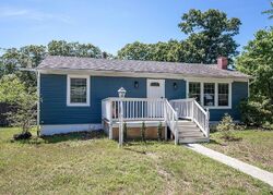 Pre-foreclosure in  Long St Lake Grove, NY 11755