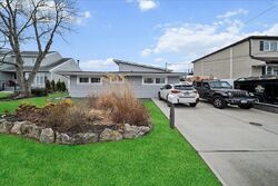 Pre-foreclosure in  E SHORE RD Lindenhurst, NY 11757