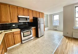 Pre-foreclosure in  Barker Ave t Bronx, NY 10467