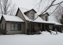 Pre-foreclosure Listing in Pine Tree Ln PHOENIX, NY 13135