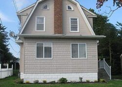 Pre-foreclosure in  Collins Ave Pleasantville, NJ 08232