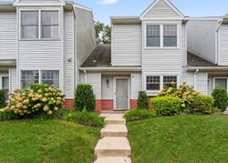 Pre-foreclosure in  Westchester Dr Tuckerton, NJ 08087