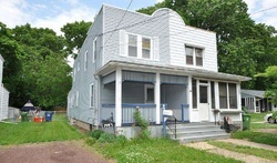 Pre-foreclosure in  1/2 PARK AVE Palmyra, NJ 08065