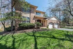 Pre-foreclosure in  Signal Hill Dr Voorhees, NJ 08043