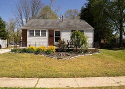 Pre-foreclosure in  Montgomery Dr Mantua, NJ 08051