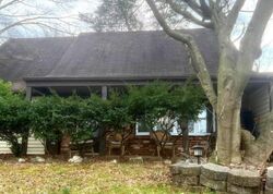 Pre-foreclosure in  Elsin Ln Willingboro, NJ 08046