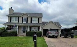  Dean Wells Ct, Warrenton MO