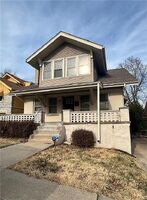 Pre-foreclosure in  Lake Ave Kansas City, MO 64109